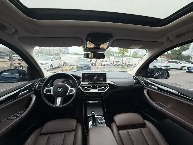 BMW X3 — Фото автомобиля 9