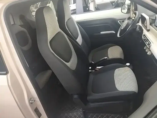 Wuling Hongguang Mini EV — Фото автомобиля 19