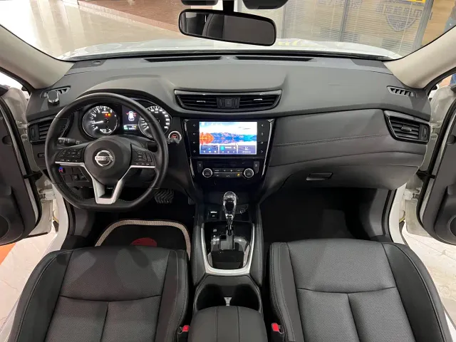 Nissan X-Trail — Фото автомобиля 11
