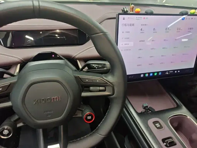 Xiaomi SU7 — Фото автомобиля 13