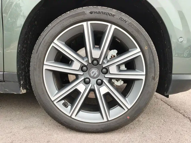 Leapmotor B10 — Фото автомобиля 16