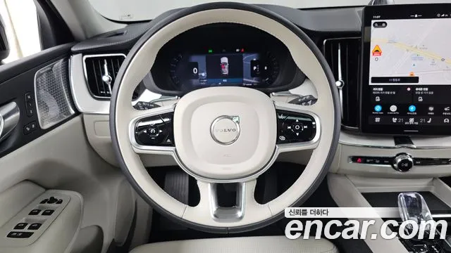 Volvo XC60 2nd Gen — Фото автомобиля 19