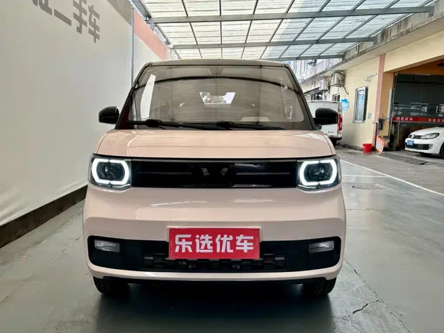 Wuling Hongguang Mini EV — Фото автомобиля 2