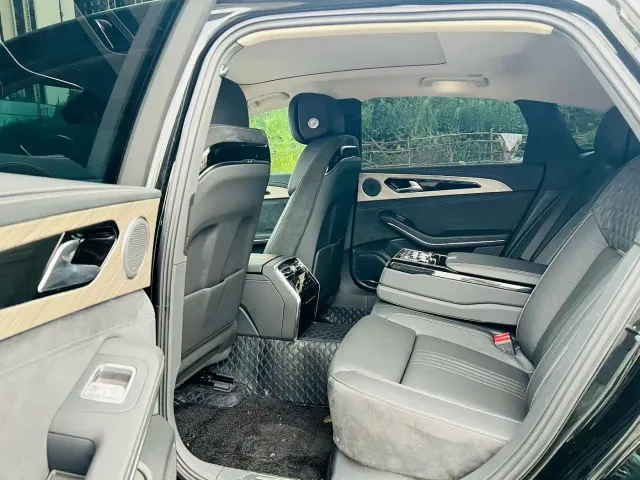 Hongqi H9 — Фото автомобиля 6