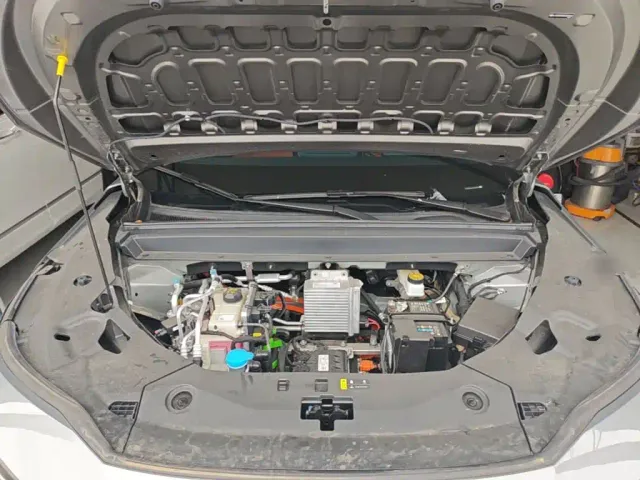 Toyota BoZhi 3X — Фото автомобиля 19