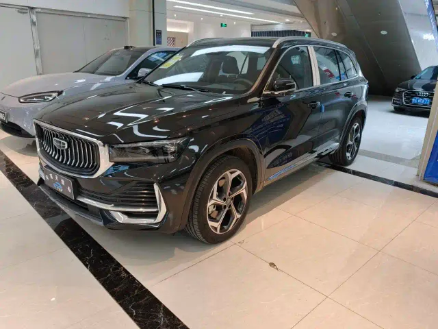 Фотография автомобиля — Geely Xingyue L