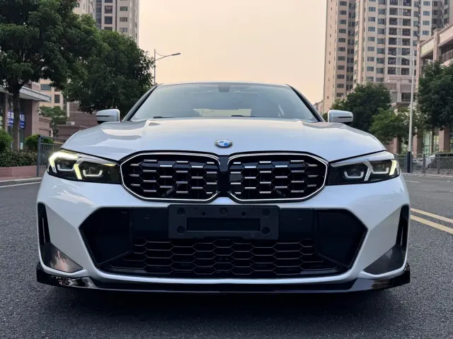 BMW BMW 3 Series 2023 320Li M Sport Package — Фото автомобиля 2
