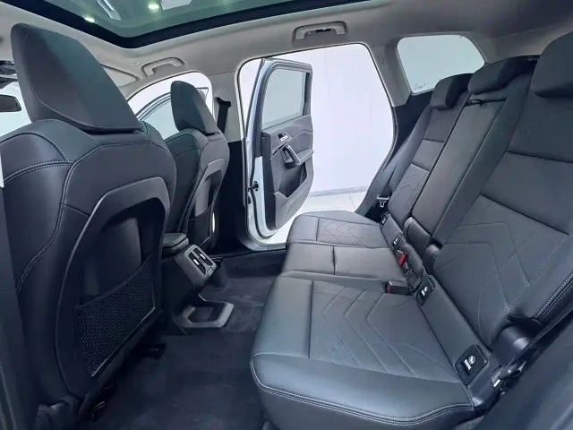 BMW X1 — Фото автомобиля 12
