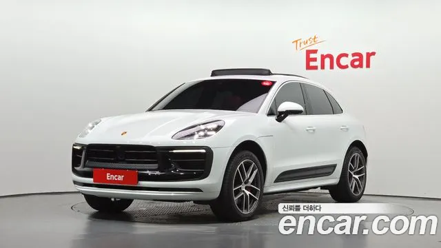 Фотография автомобиля — Porsche Macan
