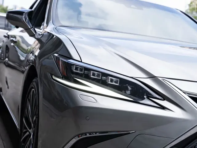 Lexus ES — Фото автомобиля 6
