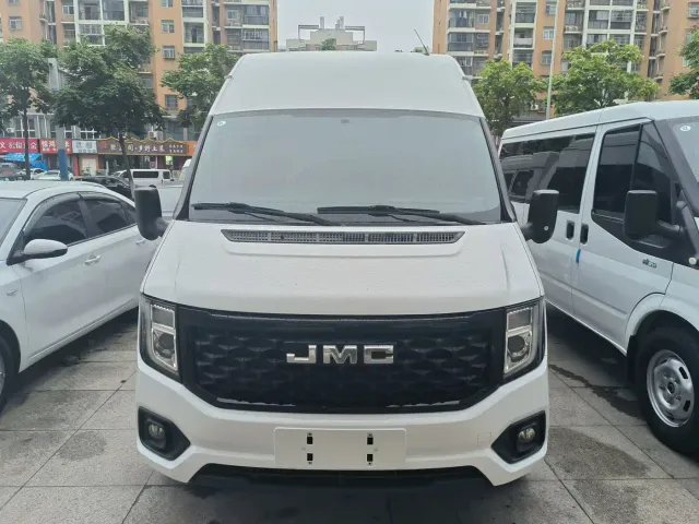 Jiangling JMC Fushun 2022 2.0T Manual Multi-purpose Passenger Vehicle Medium Wheelbase Medium-high Roof 6-7 seater — Фото автомобиля 2