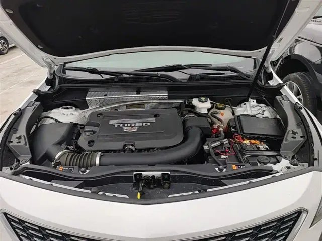 Cadillac XT4 — Фото автомобиля 19