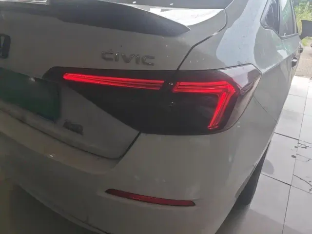 Honda Civic — Фото автомобиля 7