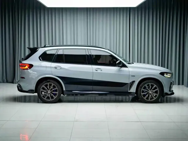 BMW X5 — Фото автомобиля 4