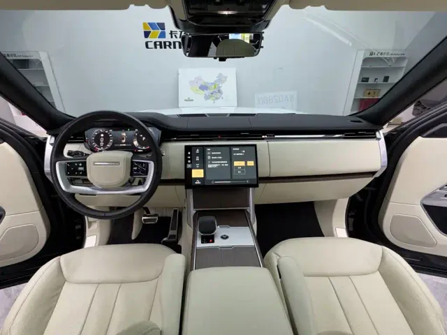 Land Rover Range Rover — Фото автомобиля 11