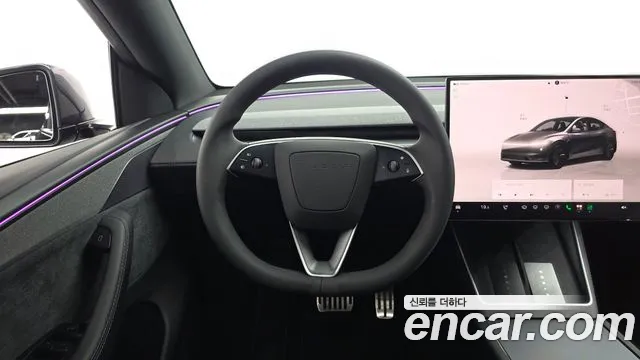 Tesla Model Y — Фото автомобиля 12
