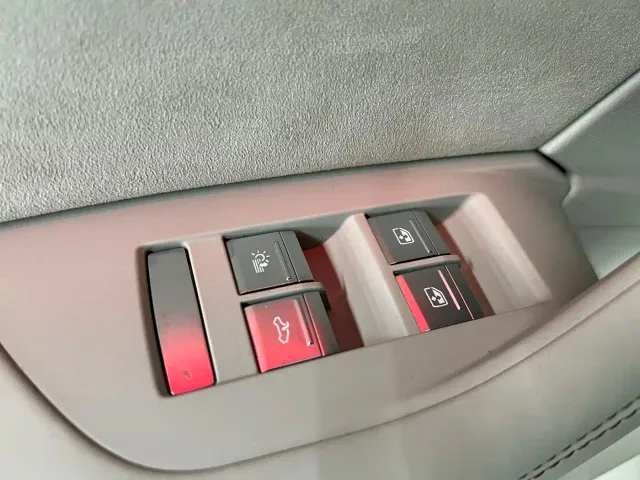 Audi A6L — Фото автомобиля 20