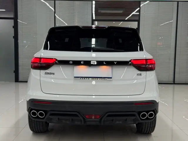 Geely Binyue — Фото автомобиля 19