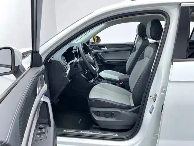 Volkswagen Tayron GTE Plug-in Hybrid — Фото автомобиля 12