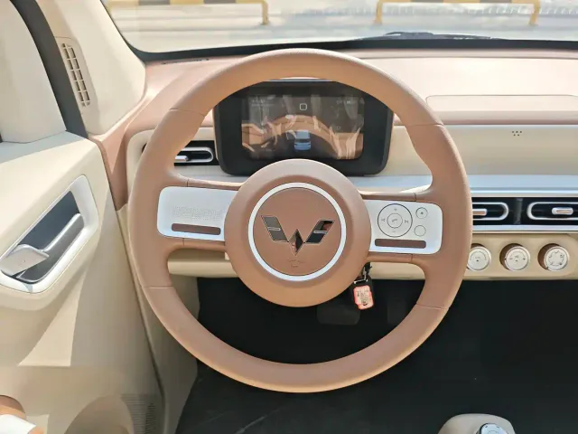 Wuling Hongguang Mini EV — Фото автомобиля 24