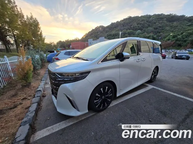 Toyota Alphard 4th Gen — Фото автомобиля 2