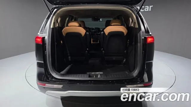 Kia Carnival 4th Gen — Фото автомобиля 26
