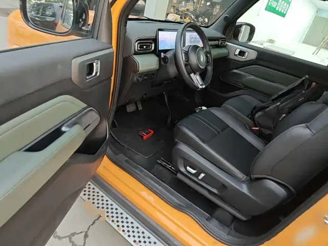 Baojun Yep — Фото автомобиля 8
