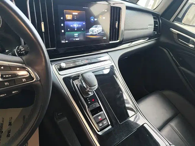 GAC Trumpchi M8 — Фото автомобиля 12