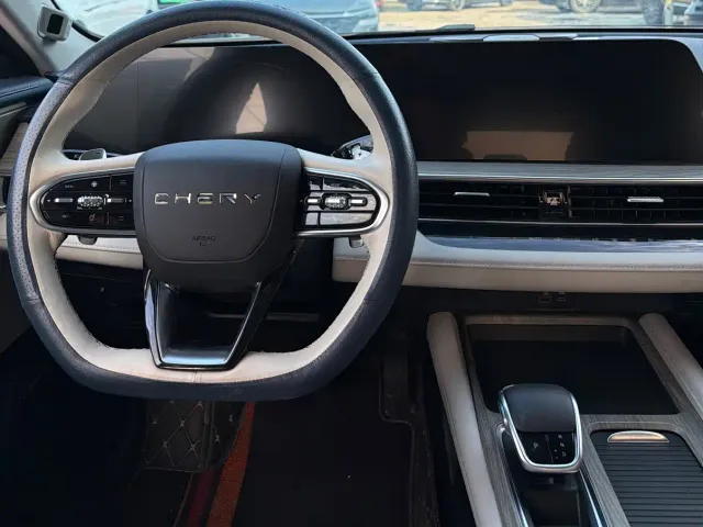 Chery Arrizo 8 — Фото автомобиля 7