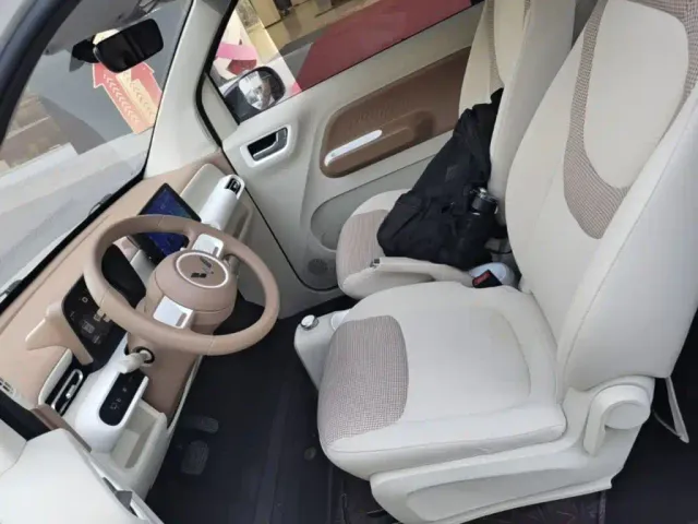 Wuling Hongguang Mini EV — Фото автомобиля 19