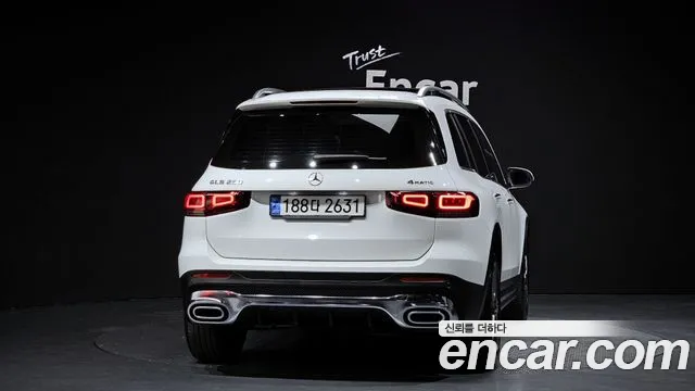 Mercedes-Benz GLB-Class — Фото автомобиля 4