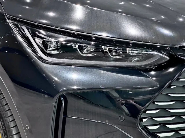 BYD Tang — Фото автомобиля 5