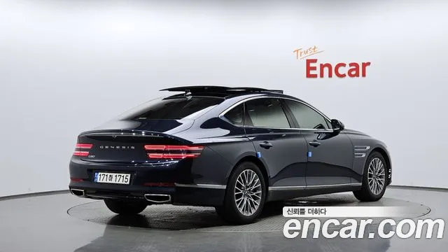 Genesis G80 Бензин 2.5 турбо 2WD — Фото автомобиля 2