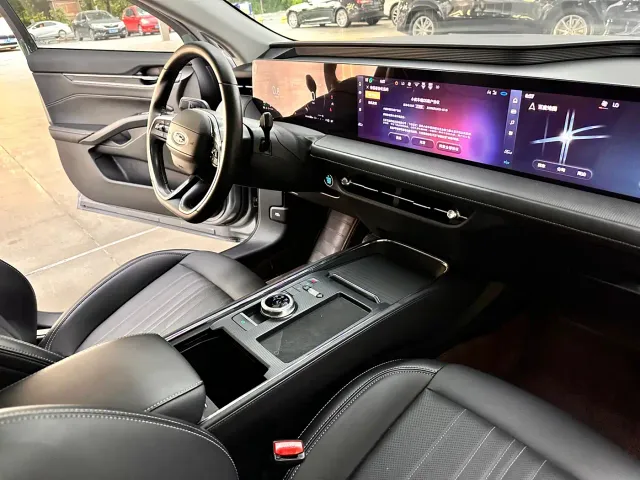 Ford Mondeo — Фото автомобиля 7