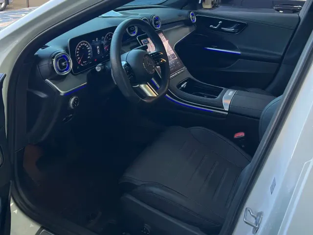 Mercedes-Benz C-Class — Фото автомобиля 5