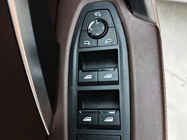 BMW X1 — Фото автомобиля 12