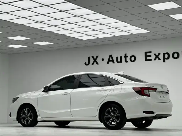 Honda Crider — Фото автомобиля 7