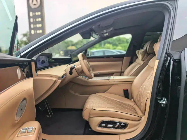 Stelato S9 — Фото автомобиля 7