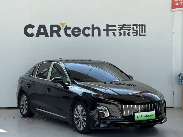 Hongqi E-QM5 — Фото автомобиля 2