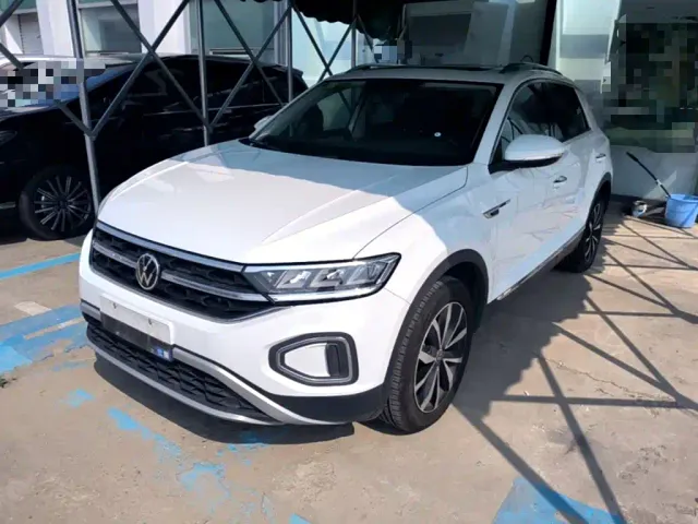 Фотография автомобиля — Volkswagen T-Roc