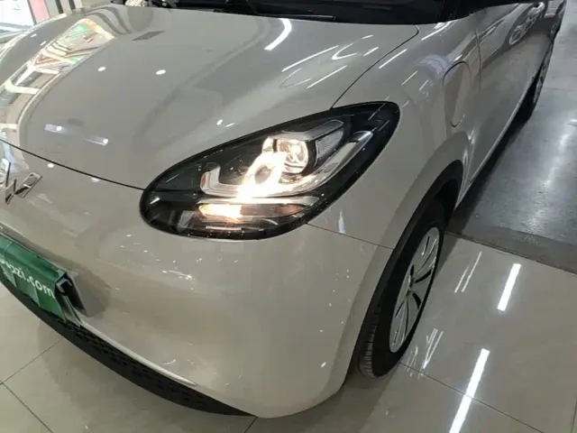 Wuling Bingo — Фото автомобиля 23