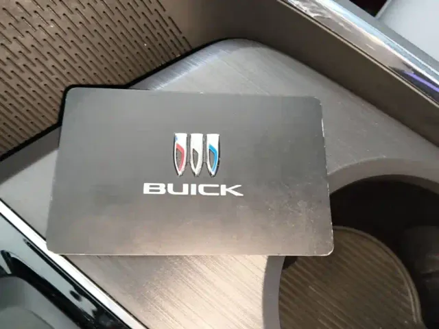 Buick E5 — Фото автомобиля 8