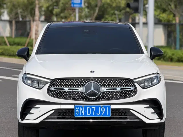 Mercedes-Benz GLC Coupe — Фото автомобиля 2