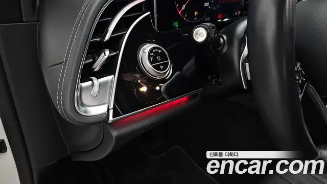 Mercedes-Benz E-Class E-класс W214 E300 4MATIC Exclusive — Фото автомобиля 22
