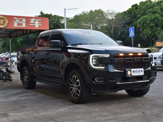 Ford Ranger — Фото автомобиля 3