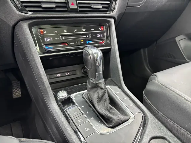 Volkswagen Tharu — Фото автомобиля 15