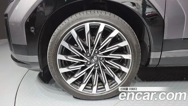 Hyundai Santafe Santa Fe (MX5) Бензин 2.5T 4WD — Фото автомобиля 4