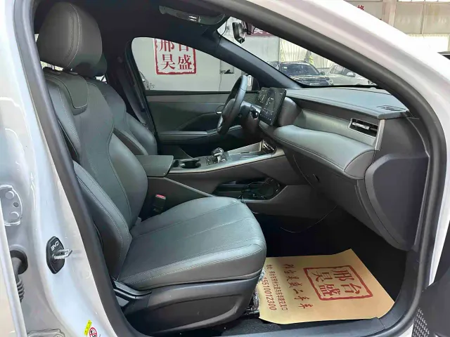 BYD Qin PLUS — Фото автомобиля 10