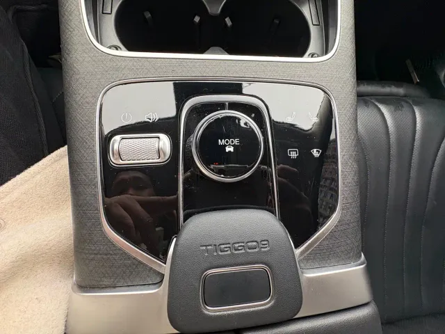 Chery Tiggo 9 — Фото автомобиля 19