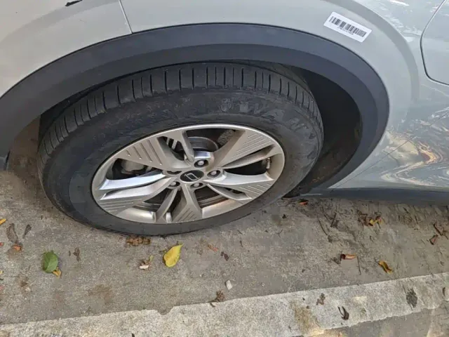 Besturn Yueyi 03 2025 445km Premium Selection Edition — Фото автомобиля 20